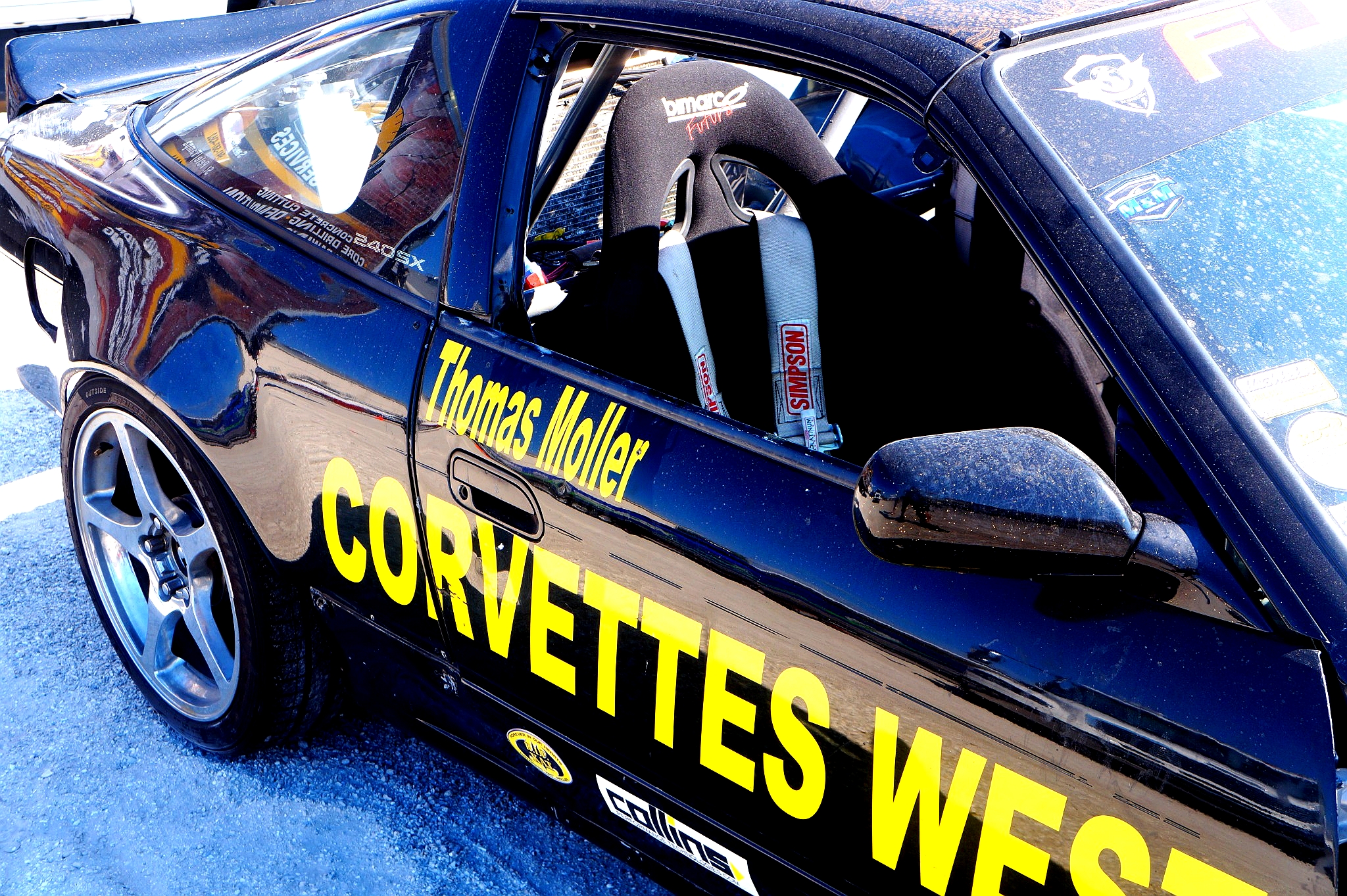 Corvette cockpit seat and side detail